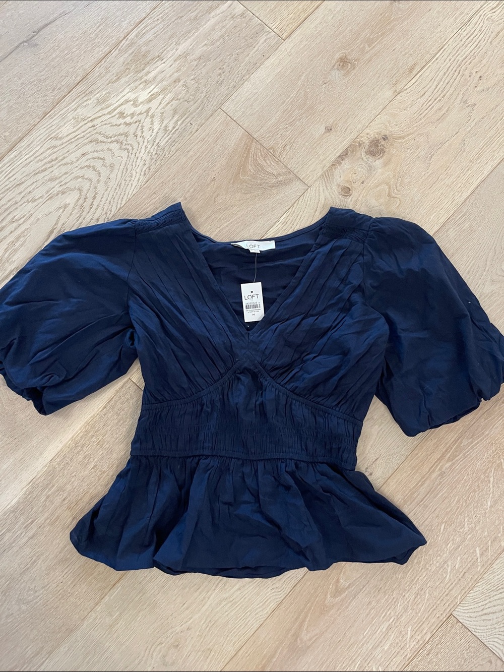 LOFT Navy V-Neck Puff Sleeve Peplum Top Size Medium
